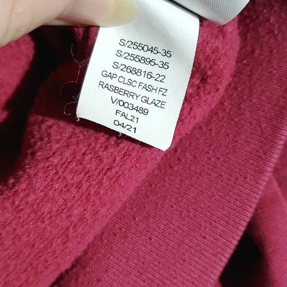 GAP Classic Fashion Full Zip, Raspberry Glaze - Size M (Released 2021) - Picture 15 of 15